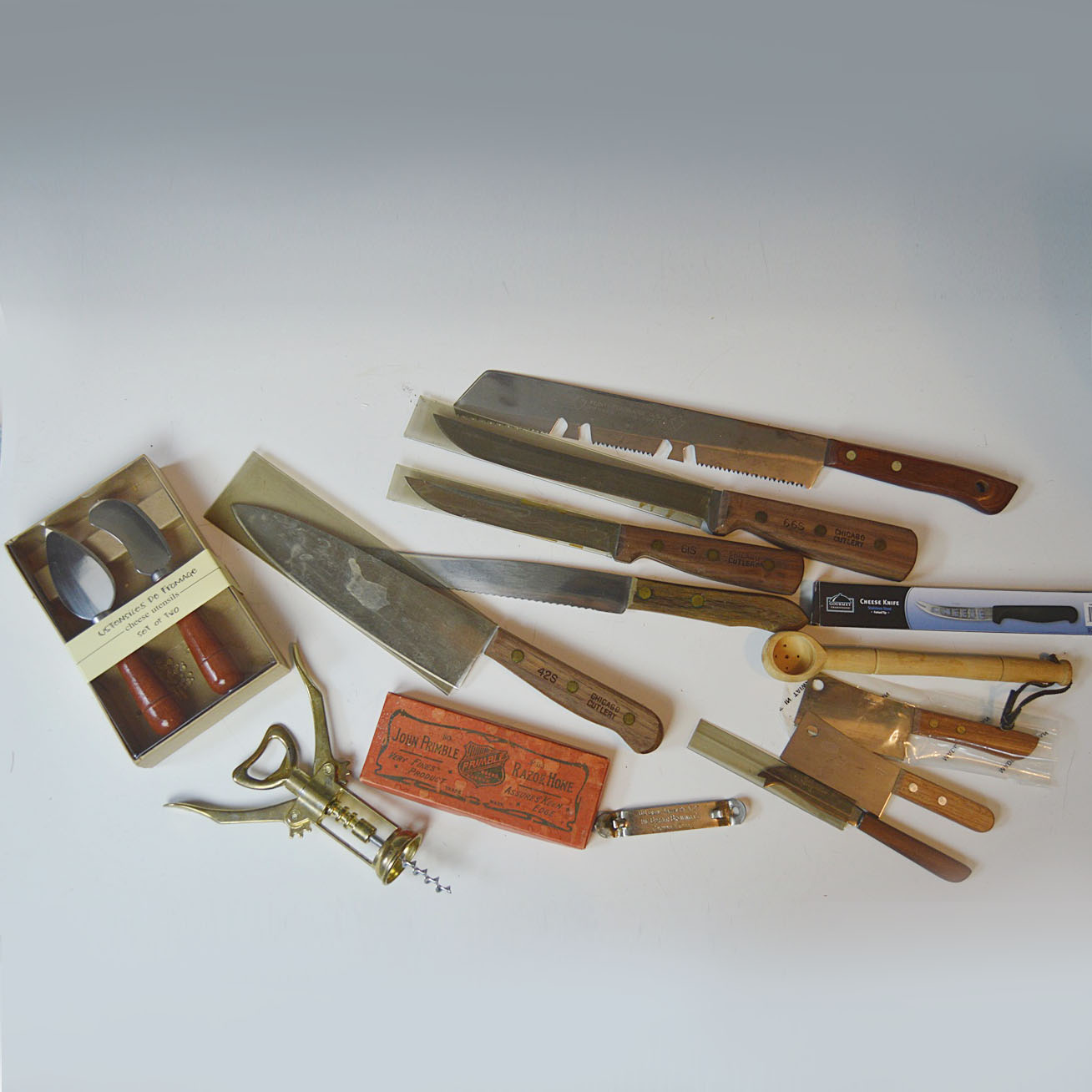 Chicago Knives, Burger Brewing Opener and More