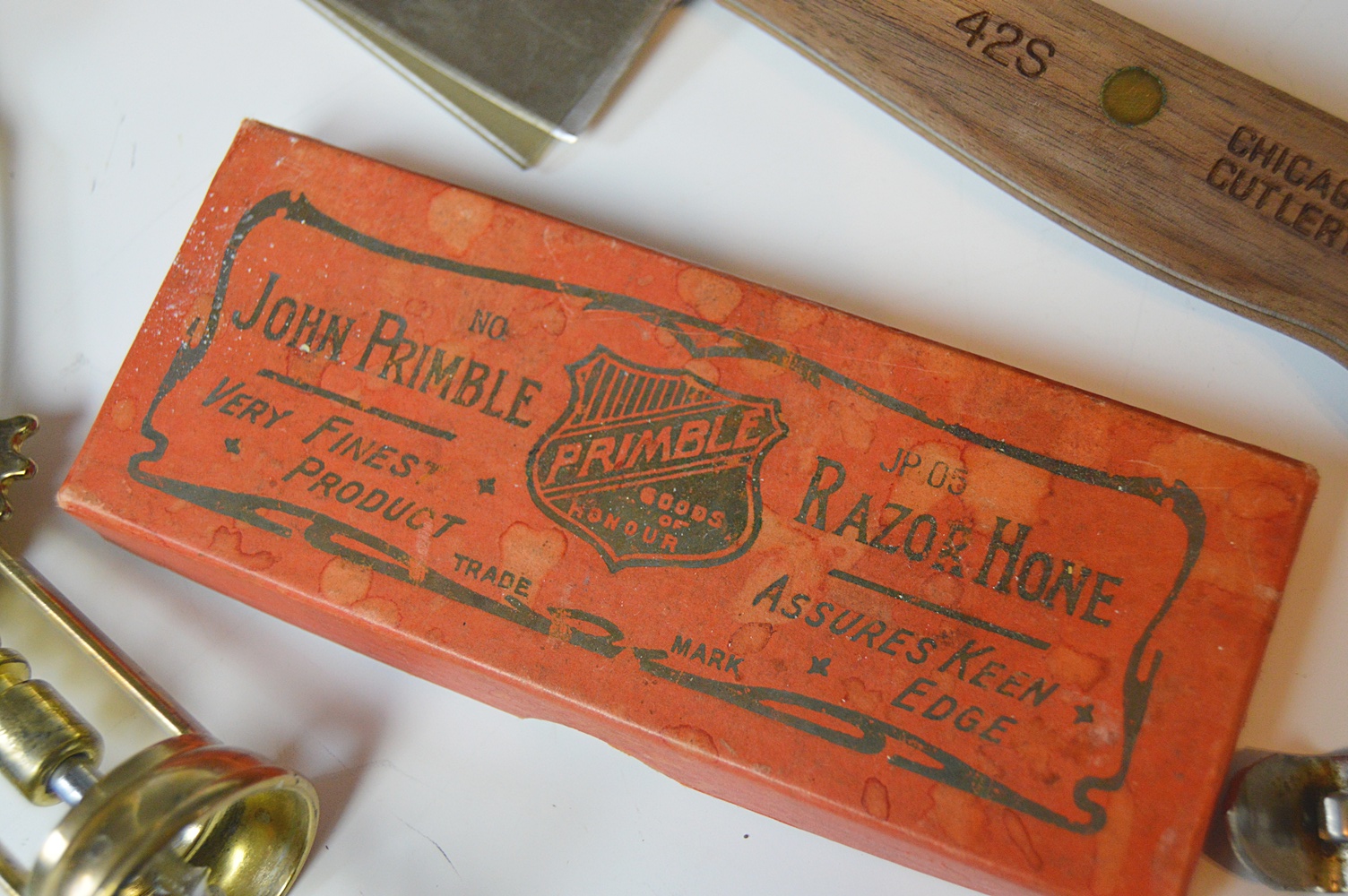 Chicago Knives, Burger Brewing Opener and More