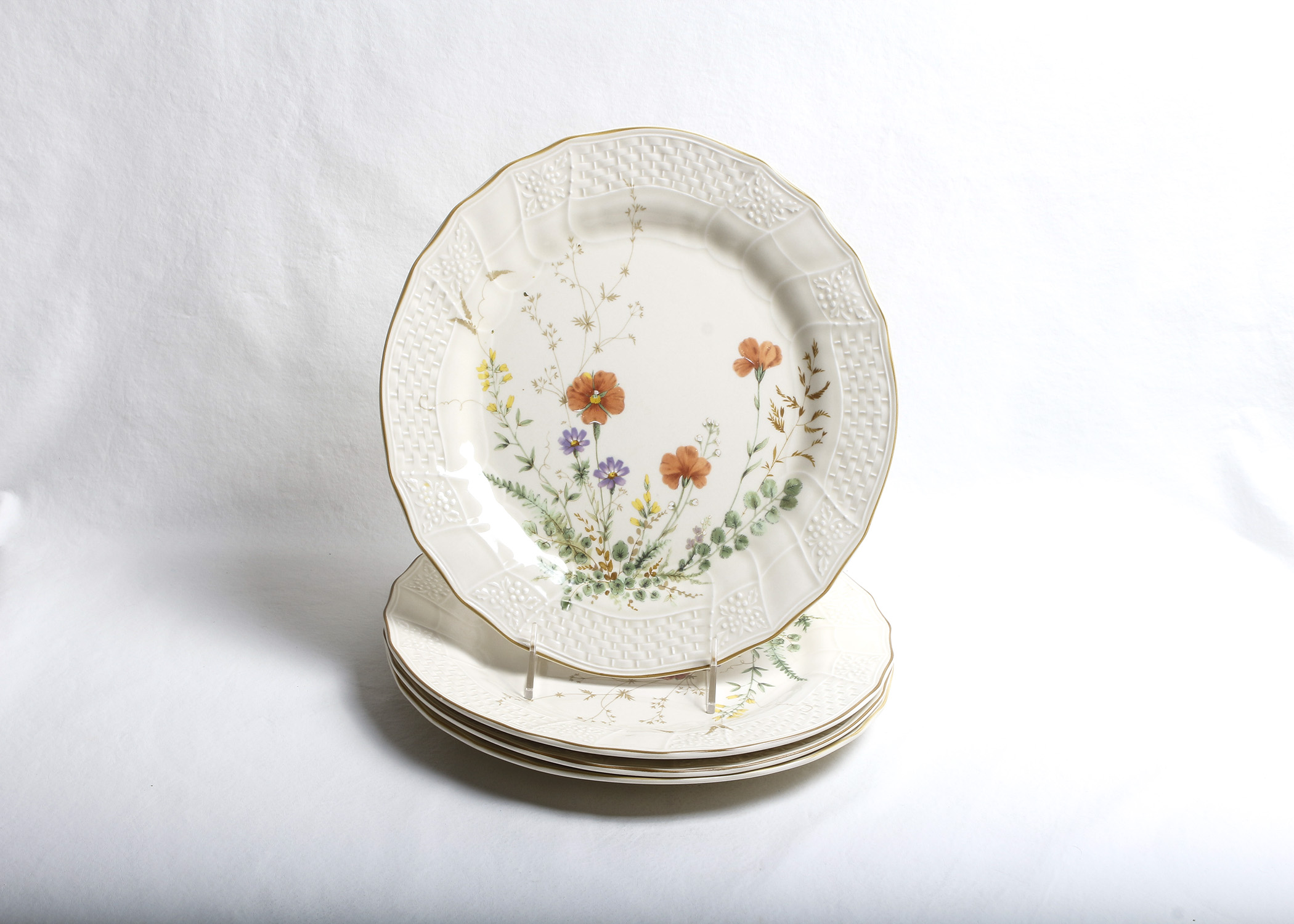 Four Settings of Mikasa Fine Ivory Margaux Dishware