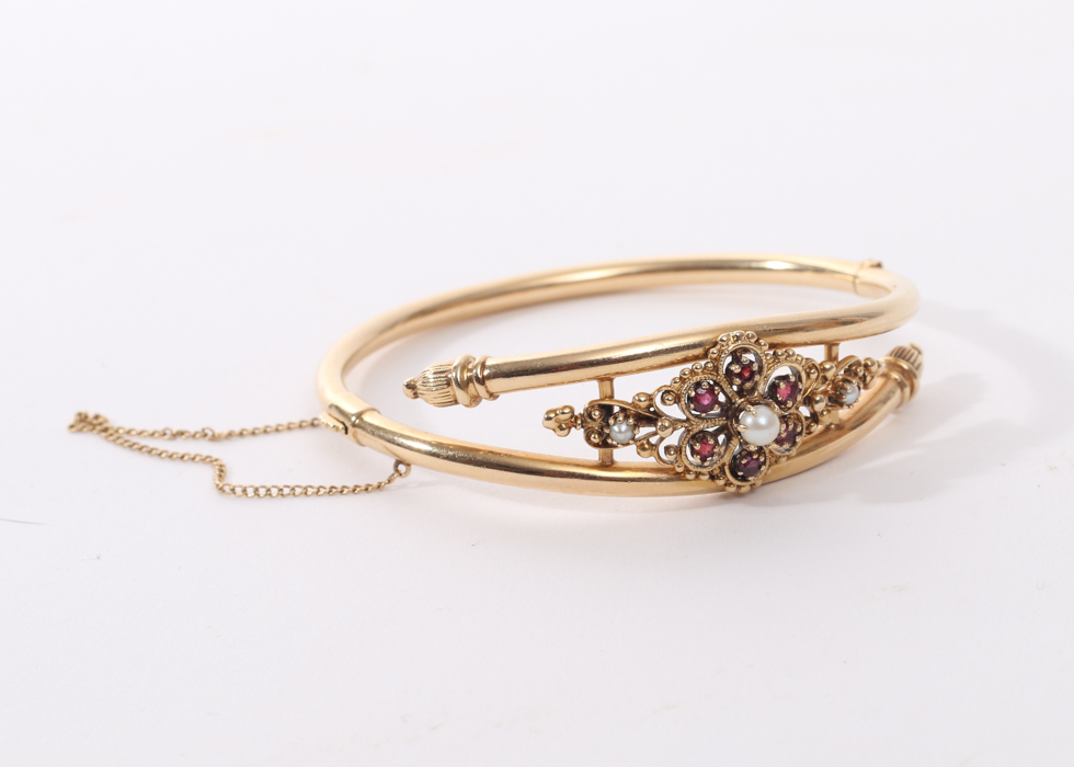 14K Gold Ruby and Pearl Bracelet