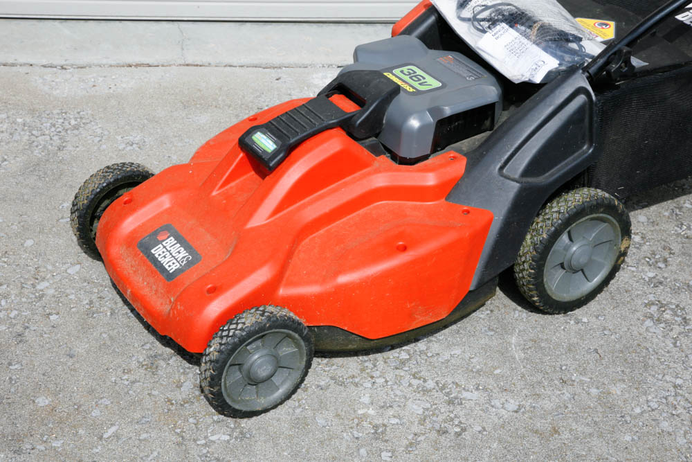 Black and Decker Cordless Electric Lawnmower