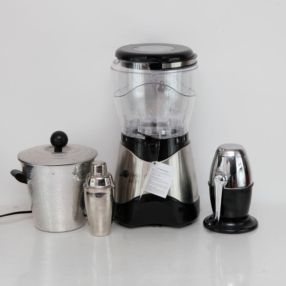 Margarator Margarita and Slush Machine with Bar Accessories