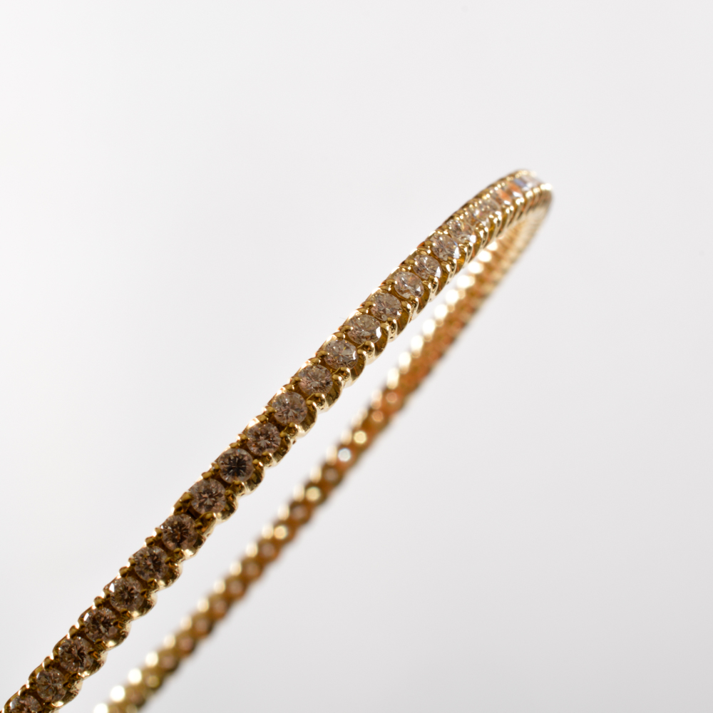 14KT Yellow Gold 2.64ctw Diamond Bangle Bracelet