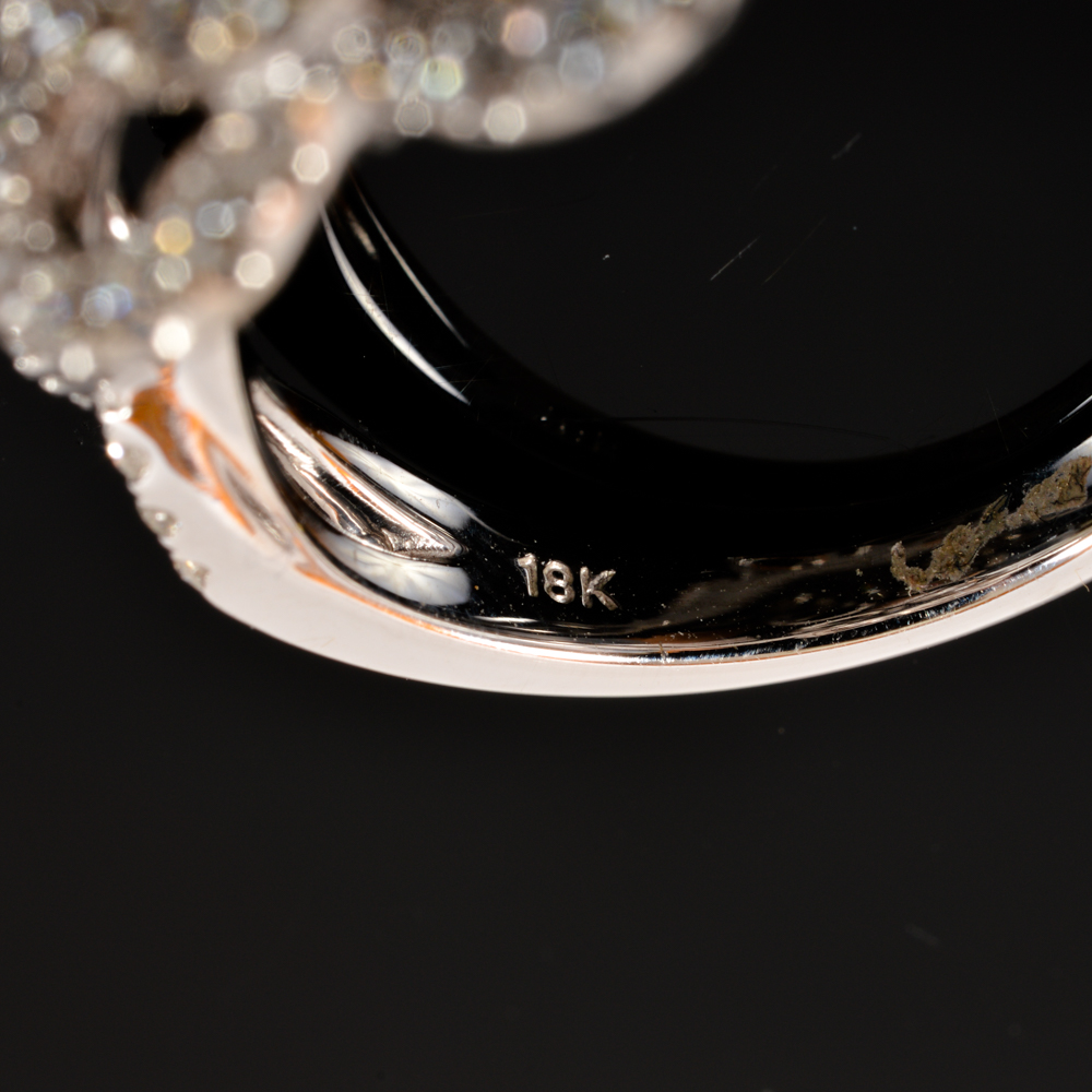 18KT White Gold Diamond Ring, Size 6 1/4