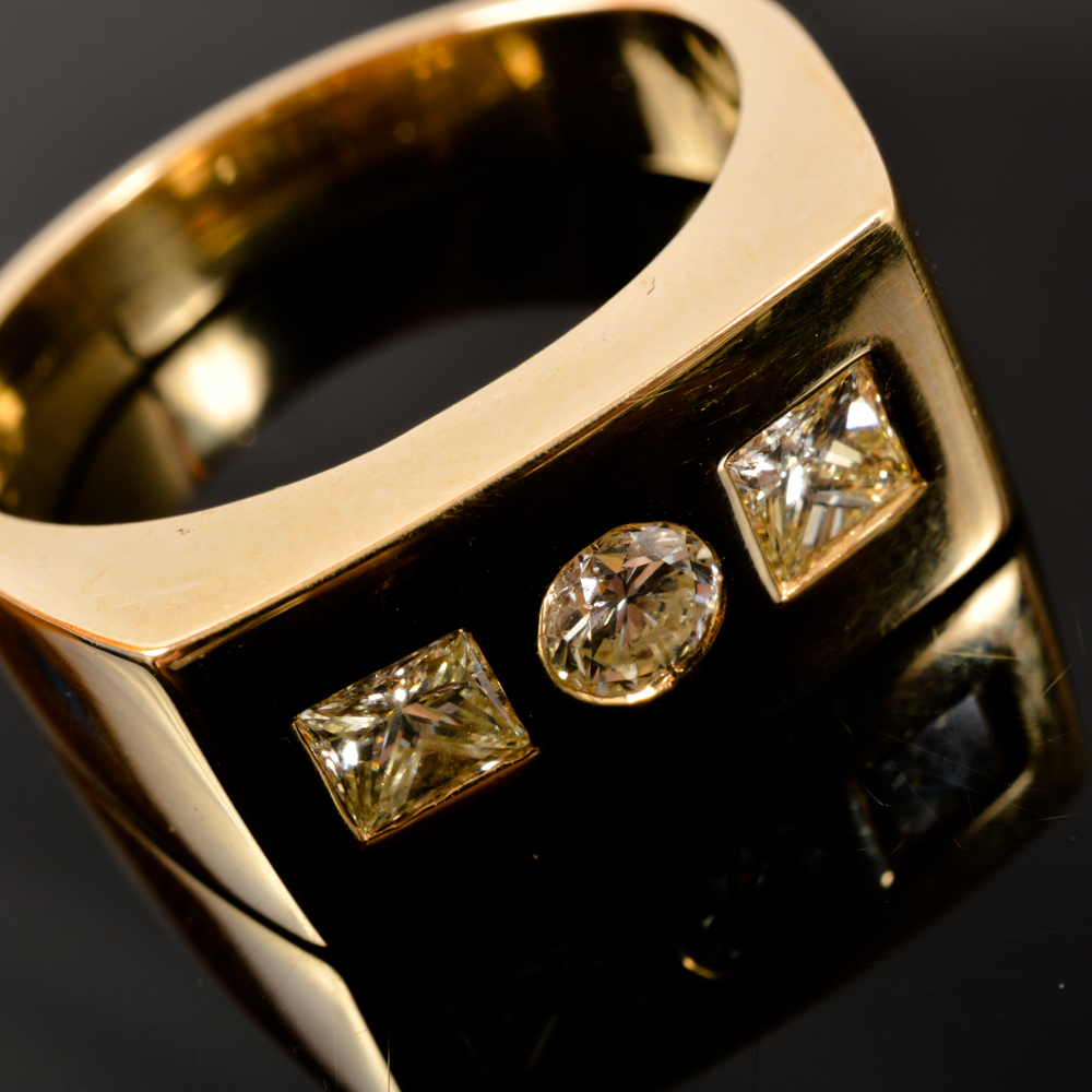 14KT Yellow Gold Gent's Flat Top Diamond Ring