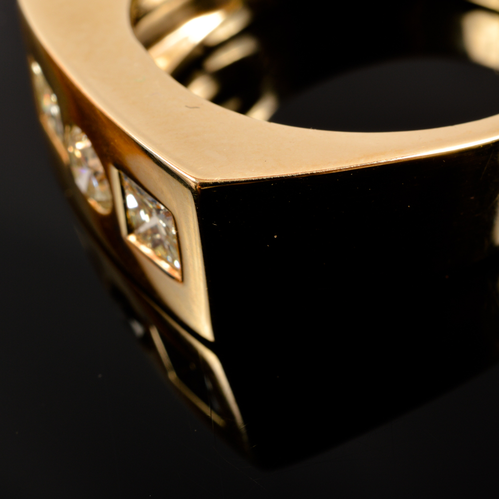 14KT Yellow Gold Gent's Flat Top Diamond Ring