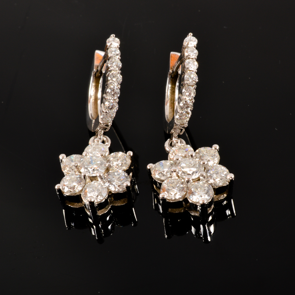 14KT White Gold 2.50ctw Diamond Cluster Flower Earrings