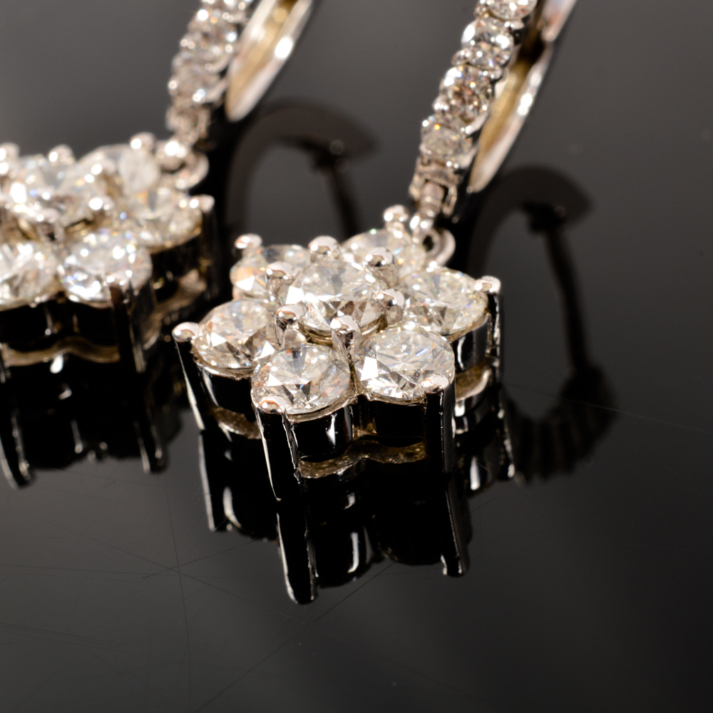 14KT White Gold 2.50ctw Diamond Cluster Flower Earrings