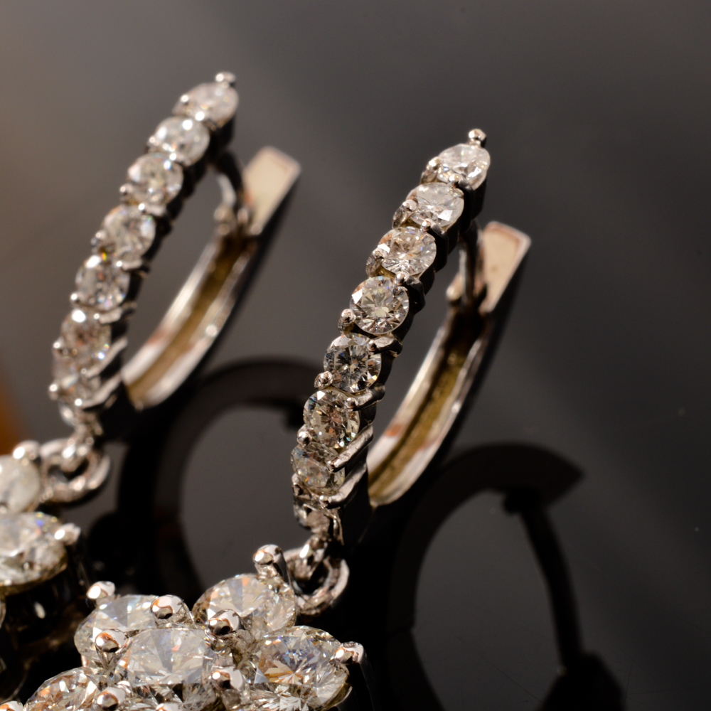 14KT White Gold 2.50ctw Diamond Cluster Flower Earrings