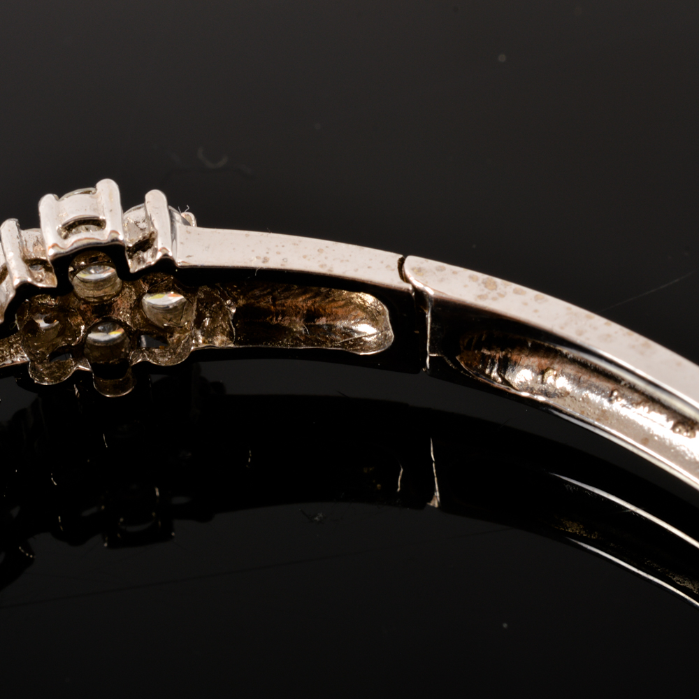 14KT White Gold Diamond Bangle Bracelet