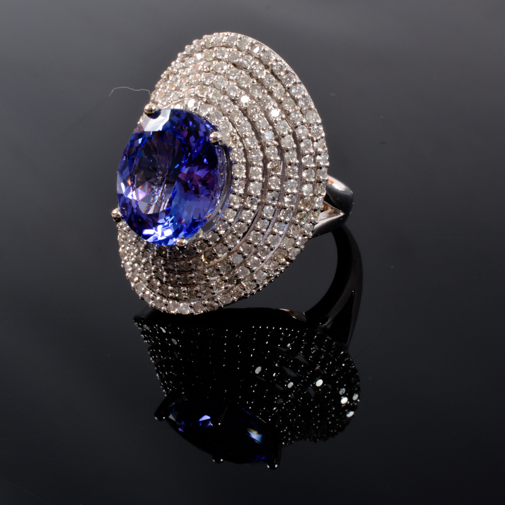 14K White Gold 5.56ct Tanzanite Diamond Ring