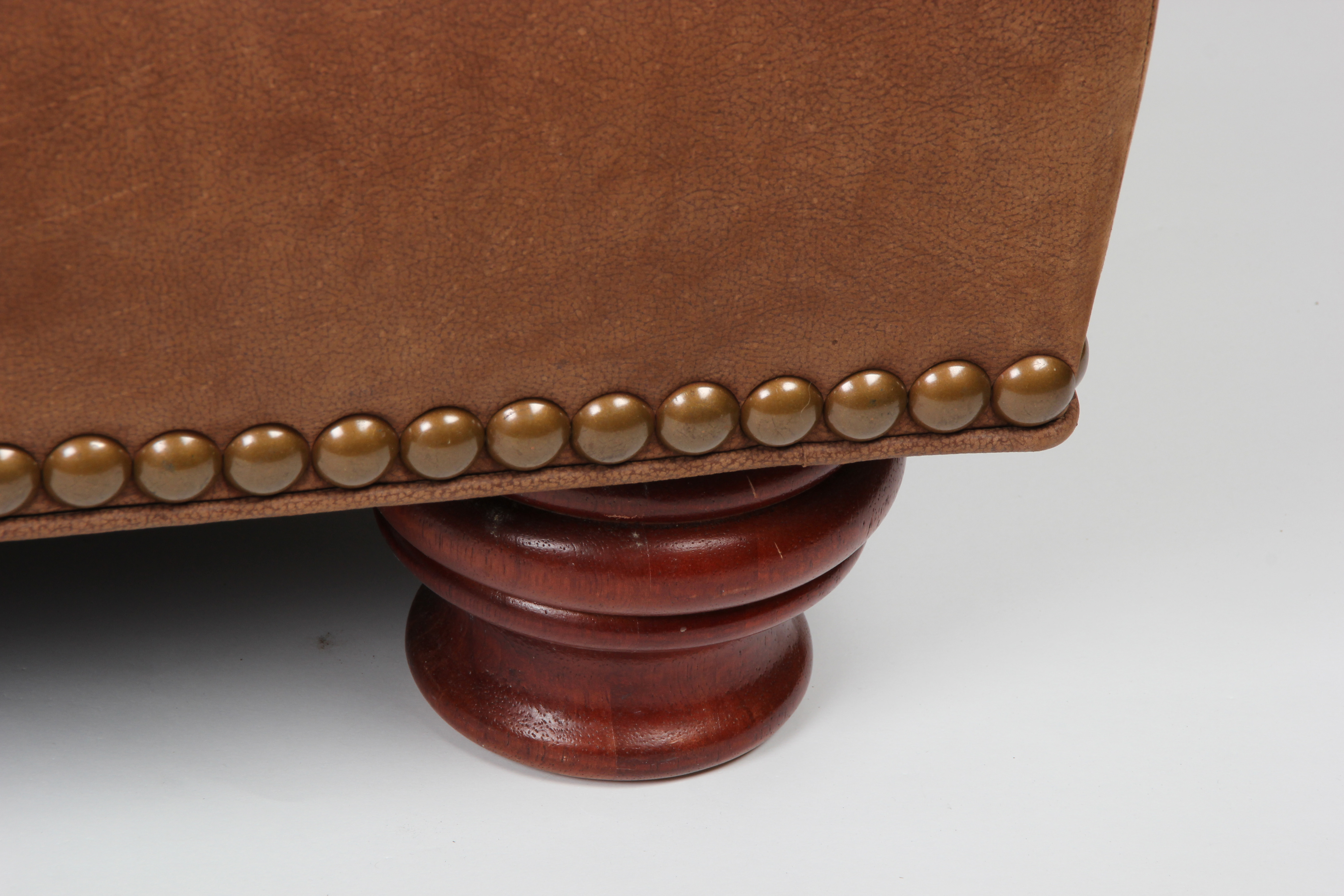 Thomasville Marrakesh Brown Leather Ottoman