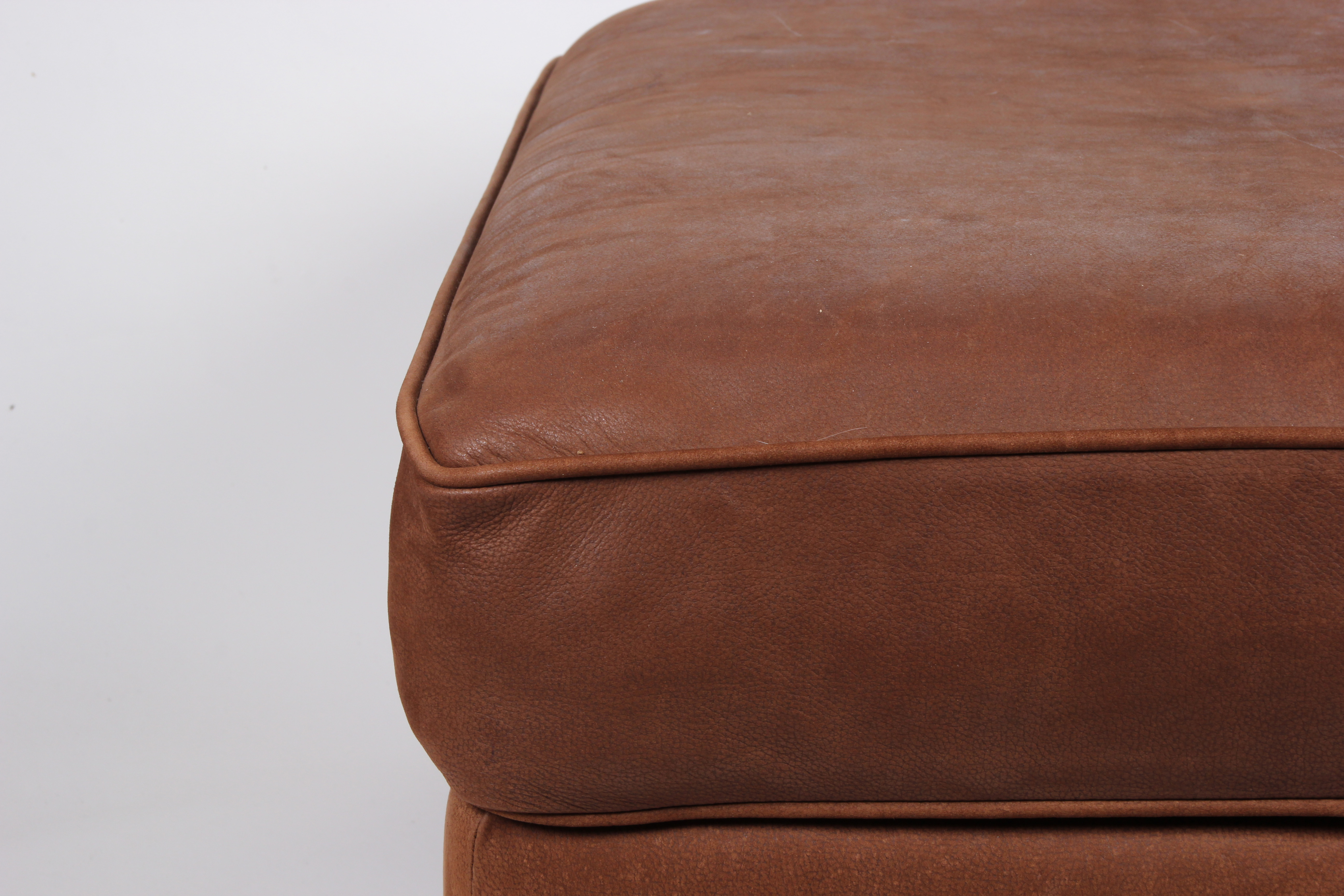 Thomasville Marrakesh Brown Leather Ottoman