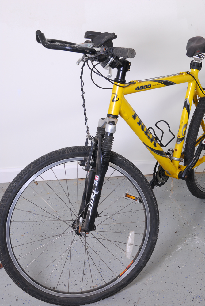 Alpha 4900 Trek Bike