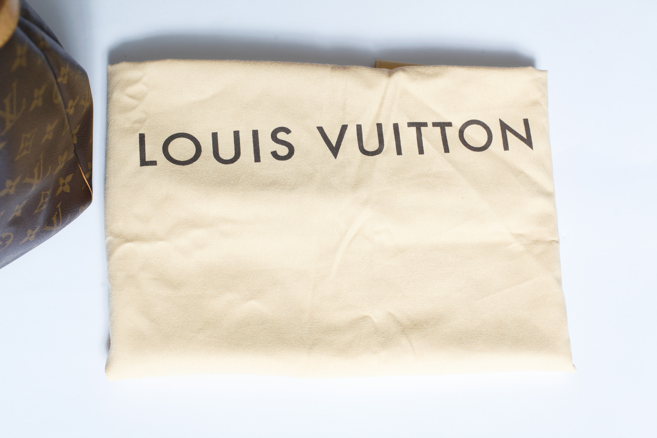 Louis Vuitton Batignolles Handbag