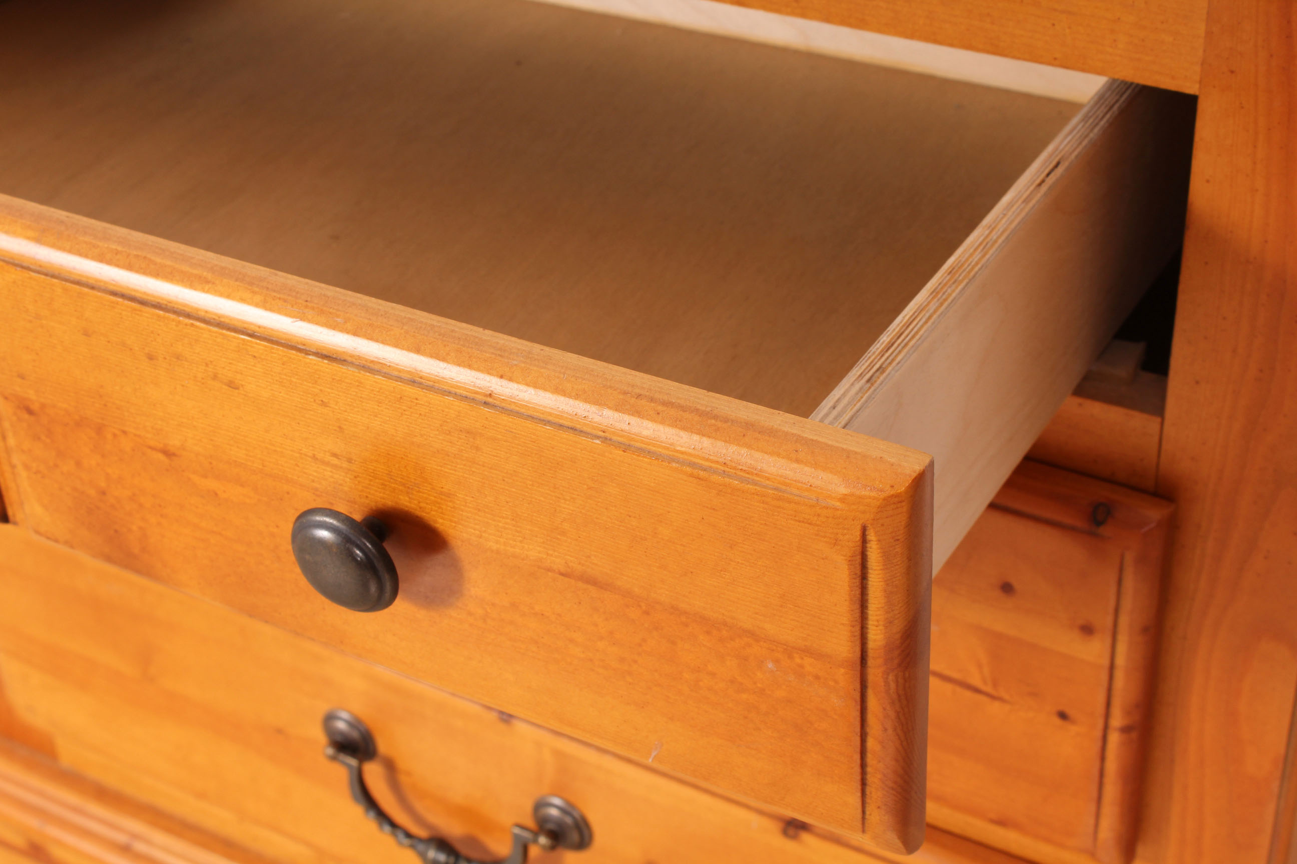 Contemporary Pine Side Chest of Drawers