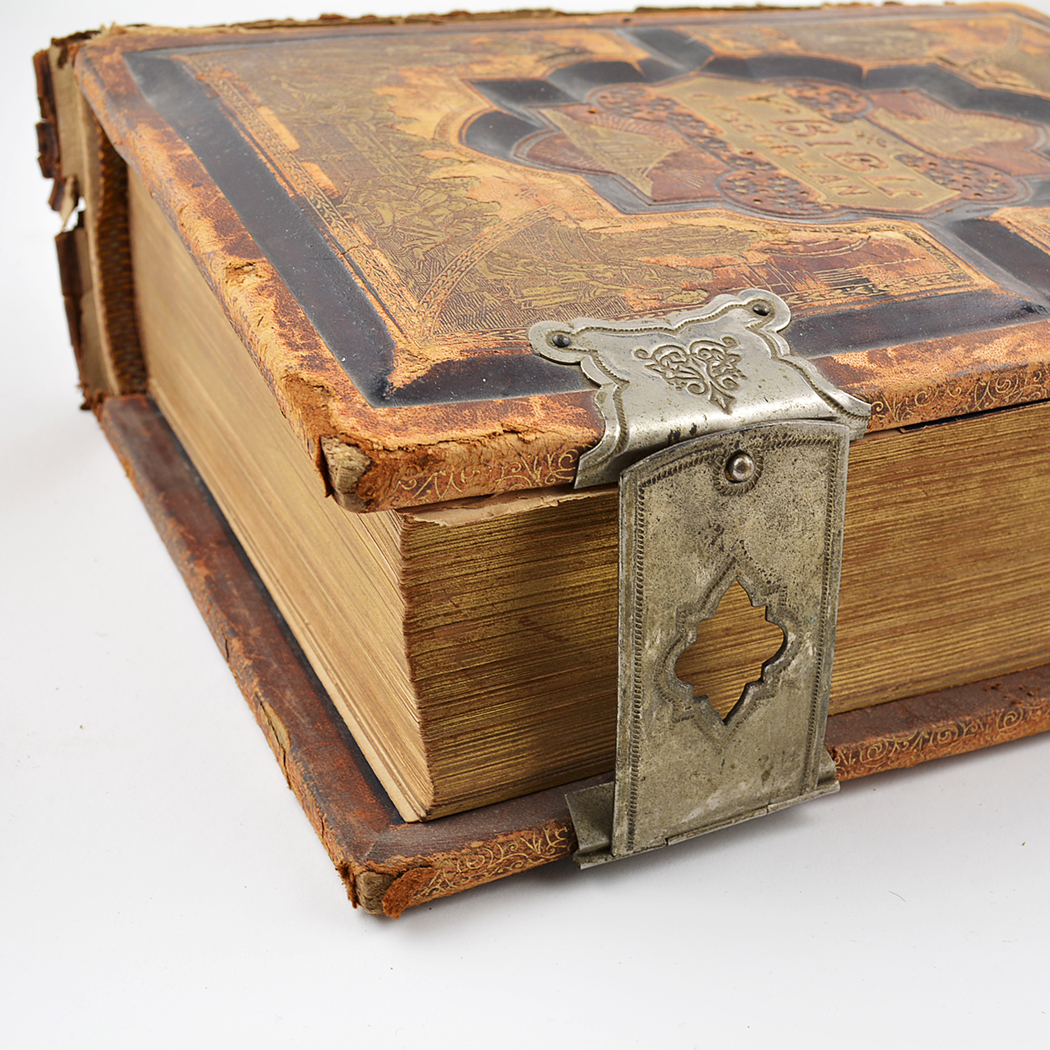 Antique Welsh Family Bible