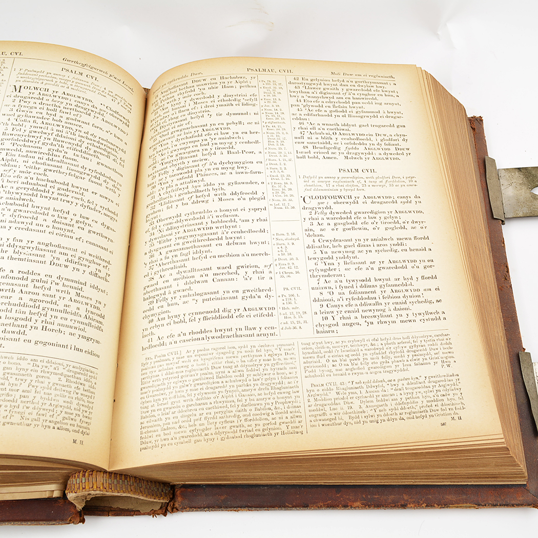 Antique Welsh Family Bible