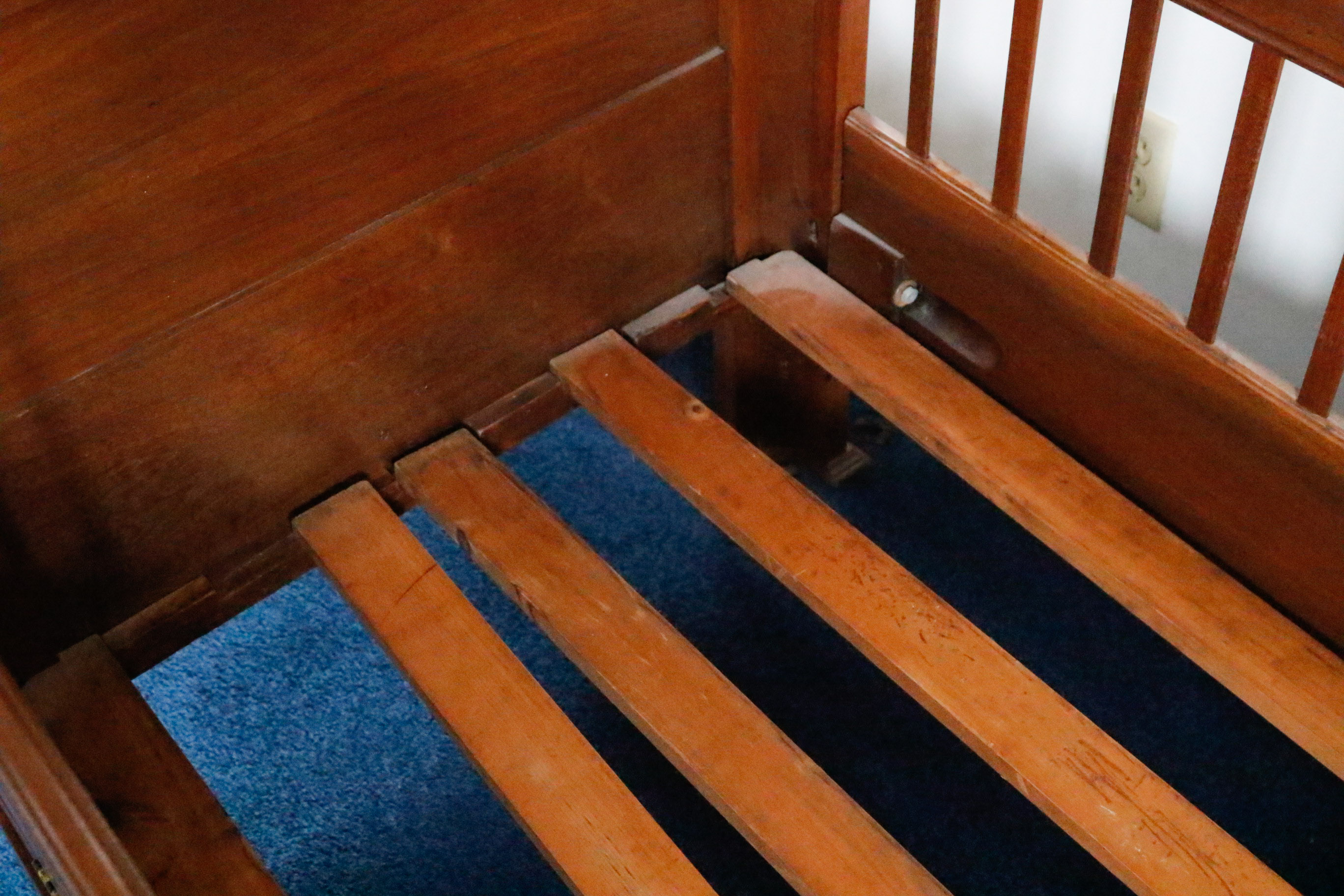 Decorative Antique Carved Victorian Walnut Crib