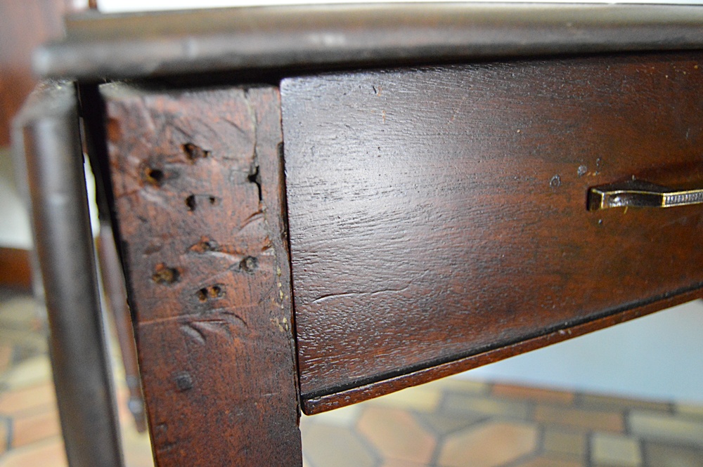 Antique Late 19th Century Mahogany Drop-Leaf Side Table