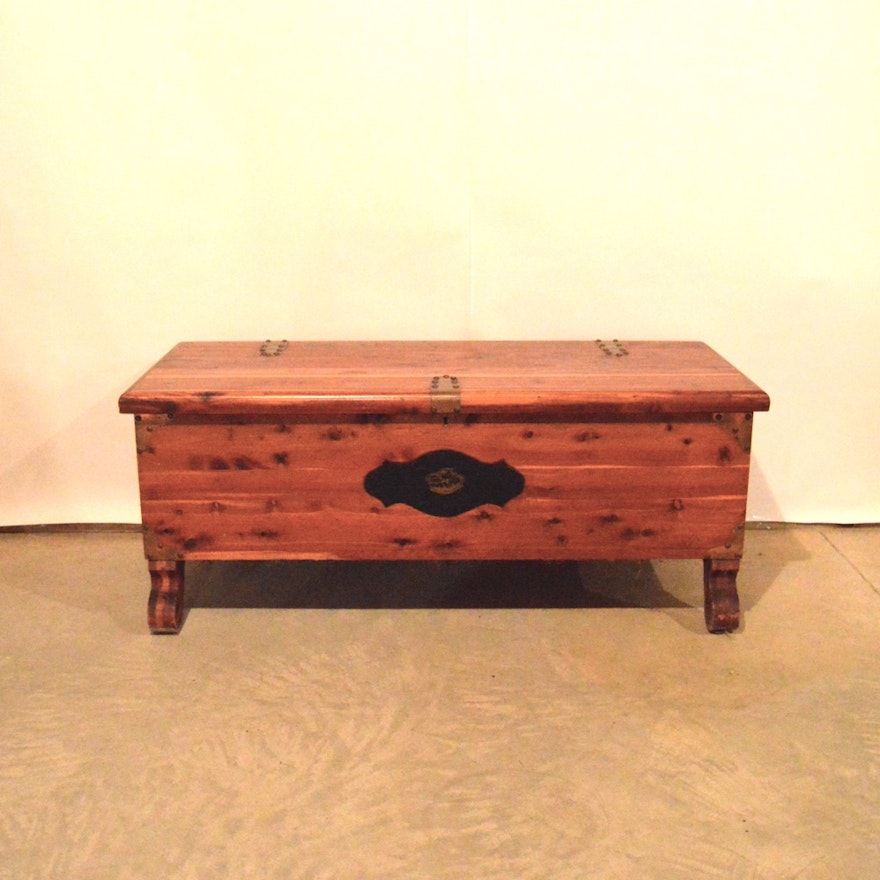 Caswell Runyan Cedar Chest