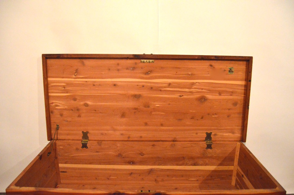 Caswell Runyan Cedar Chest