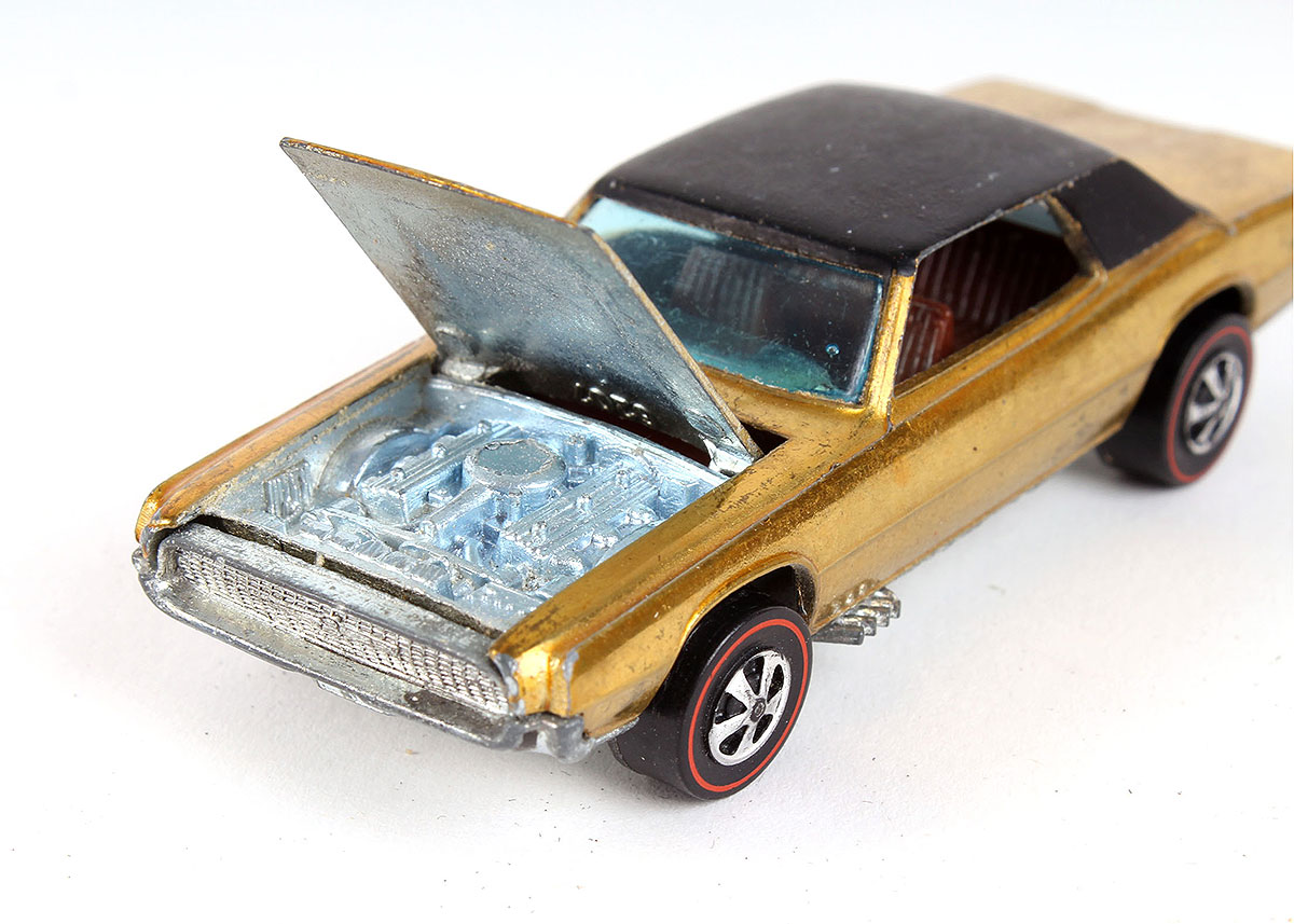 Hot Wheels Die Cast Car Pair