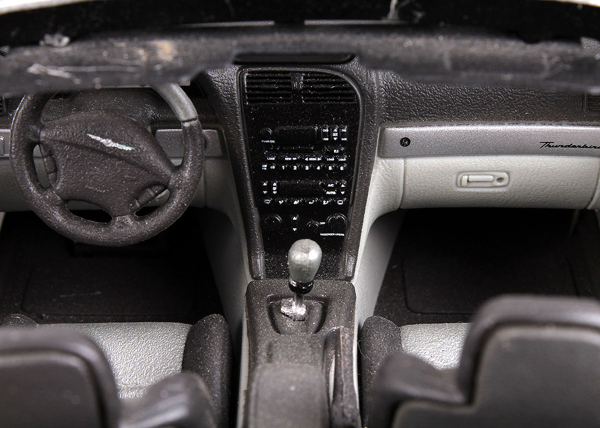 Two Maisto 1:18 Scale Die Cast Cars