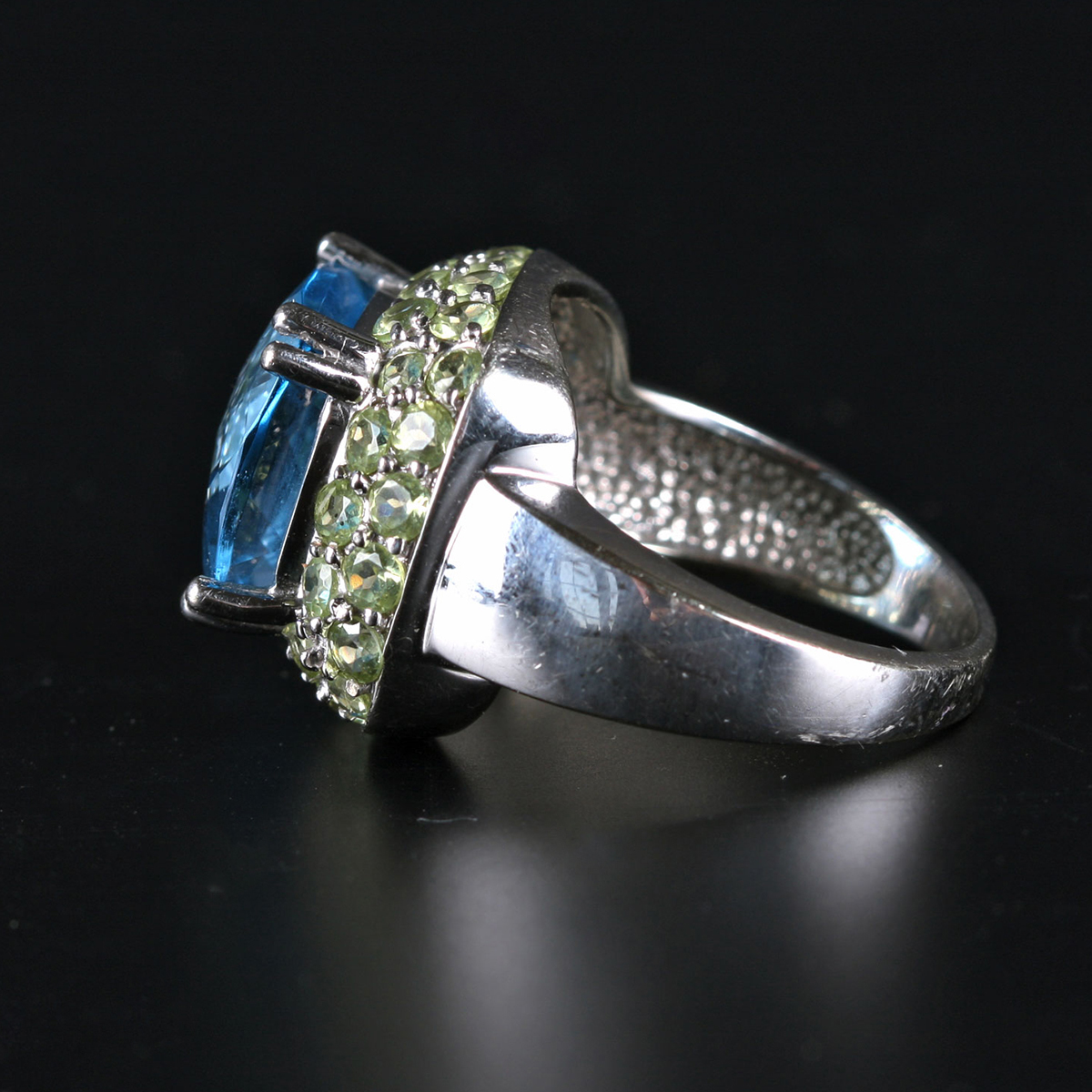 14K White Gold Topaz and Peridot Cocktail Ring