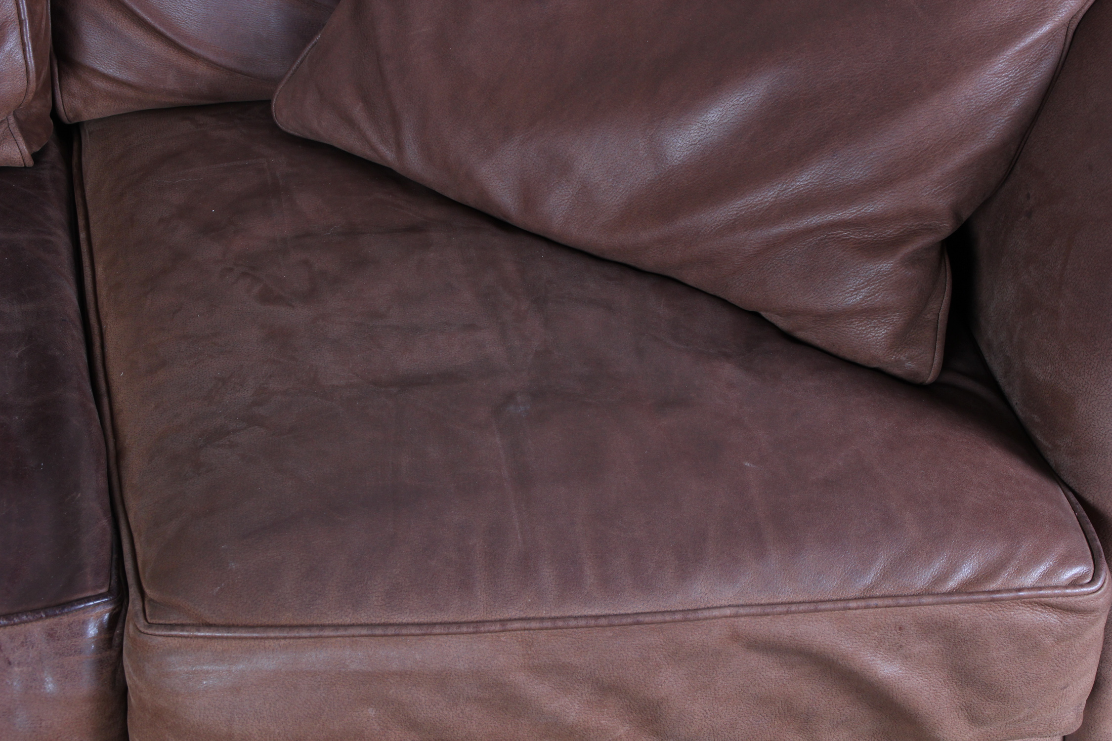 Thomasville Marrakesh Brown Leather Sofa