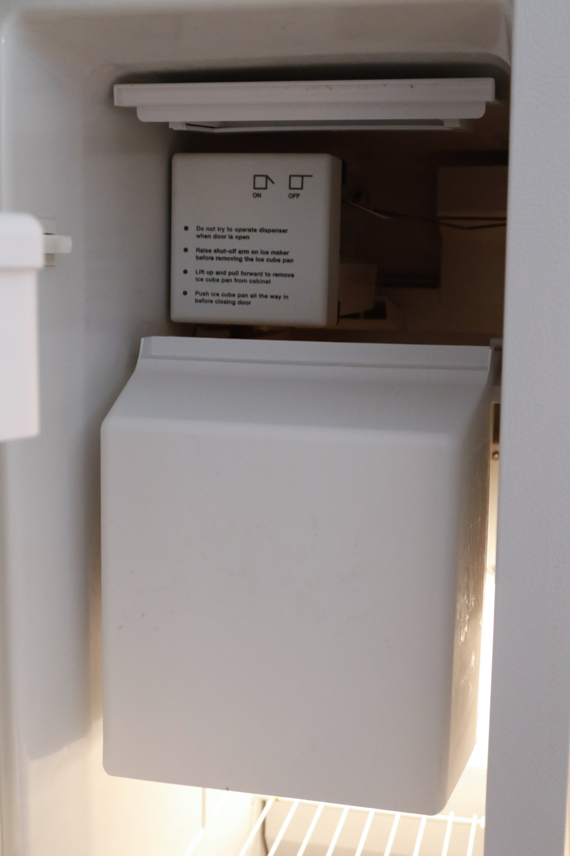 Whirlpool Gold Imperial Series Side-By-Side Refrigerator