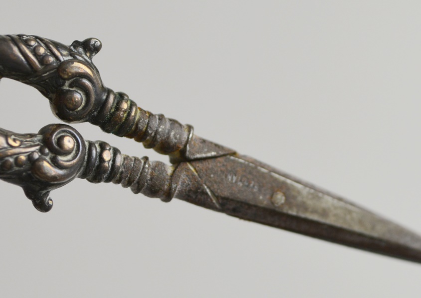 Antique Sterling Embroidery Button Scissors