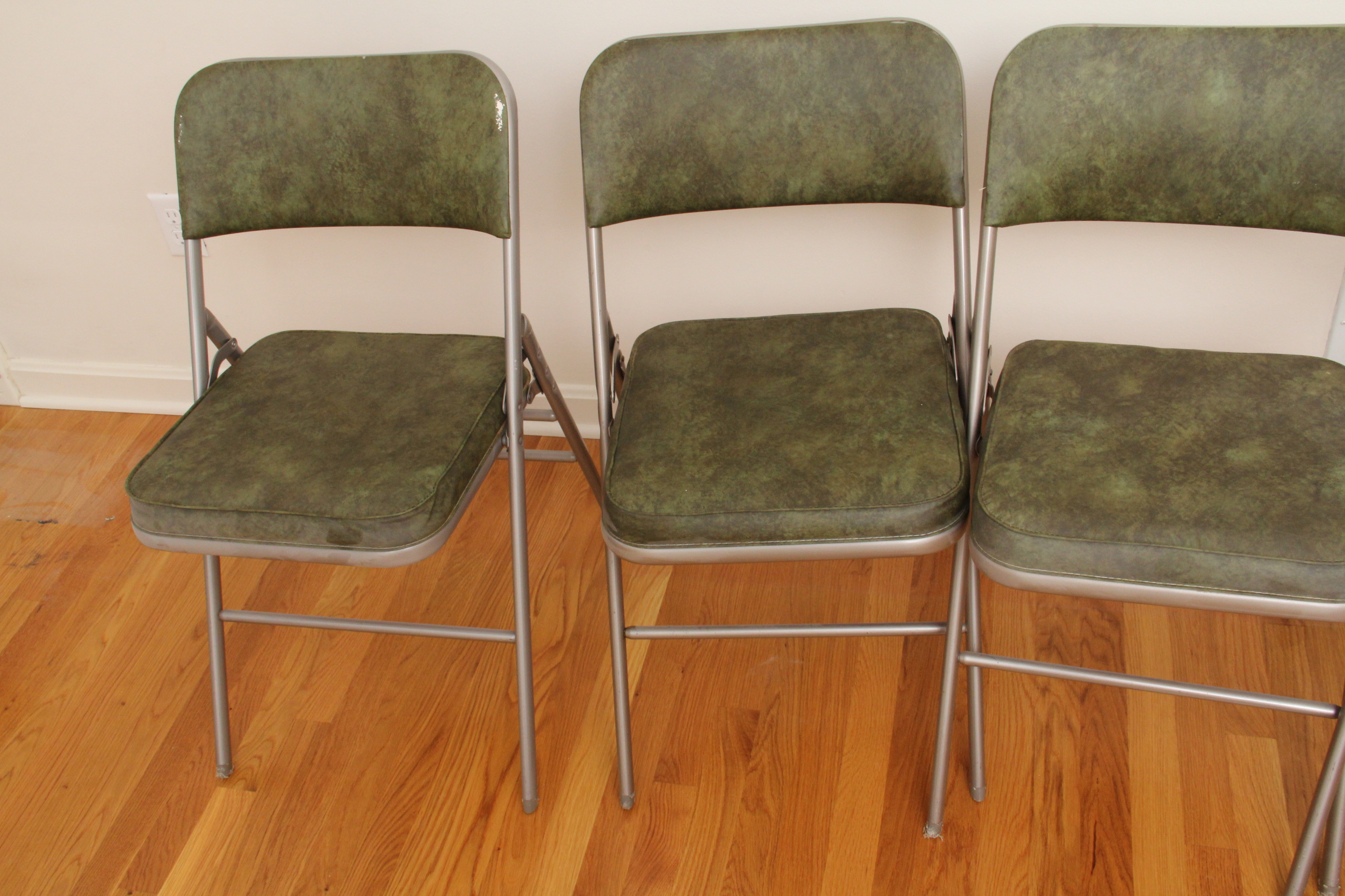 Set of Vintage Samsonite Folding Chairs