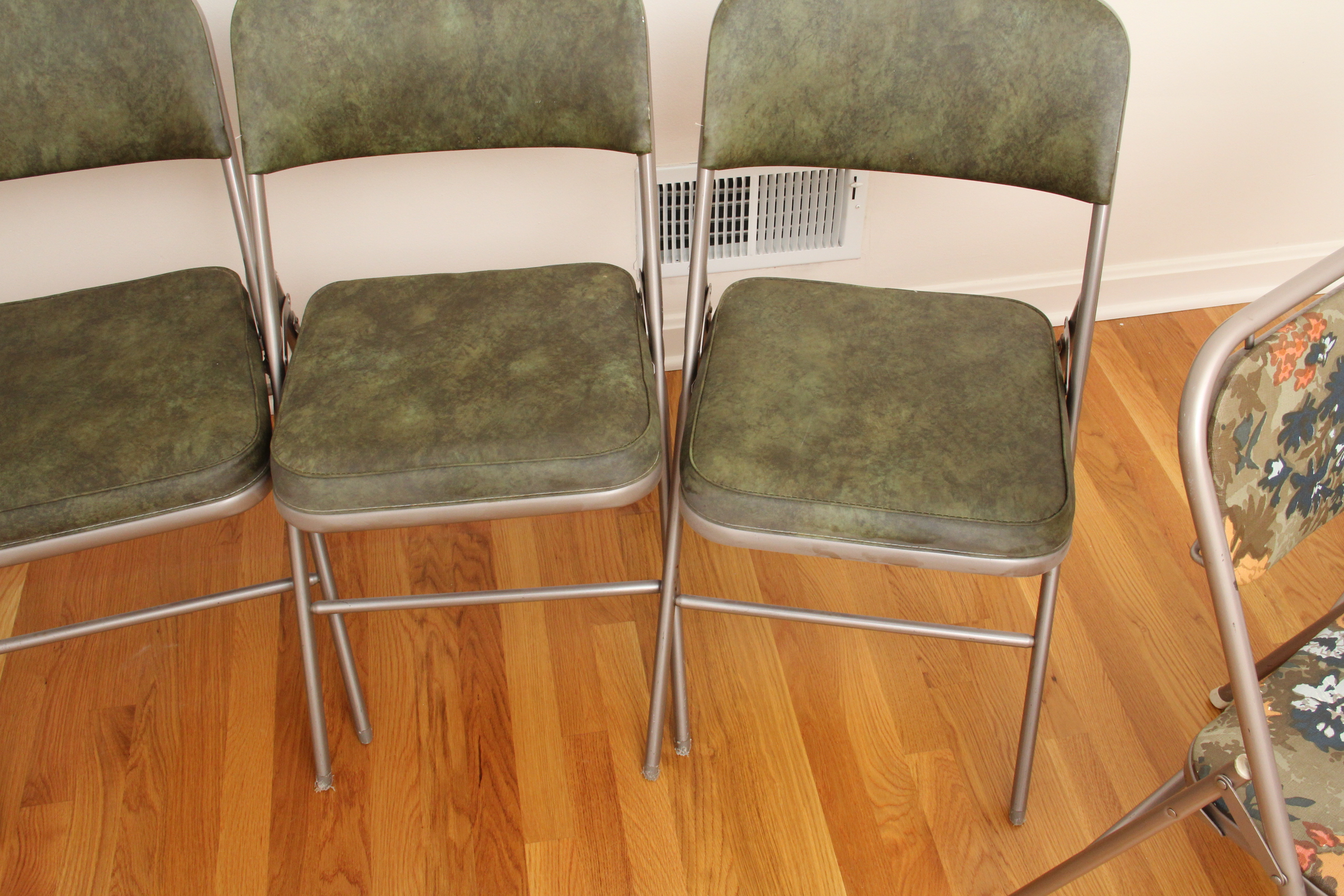 Set of Vintage Samsonite Folding Chairs