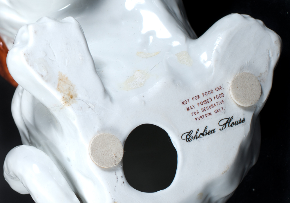 Ceramic Dog Statue and Decor