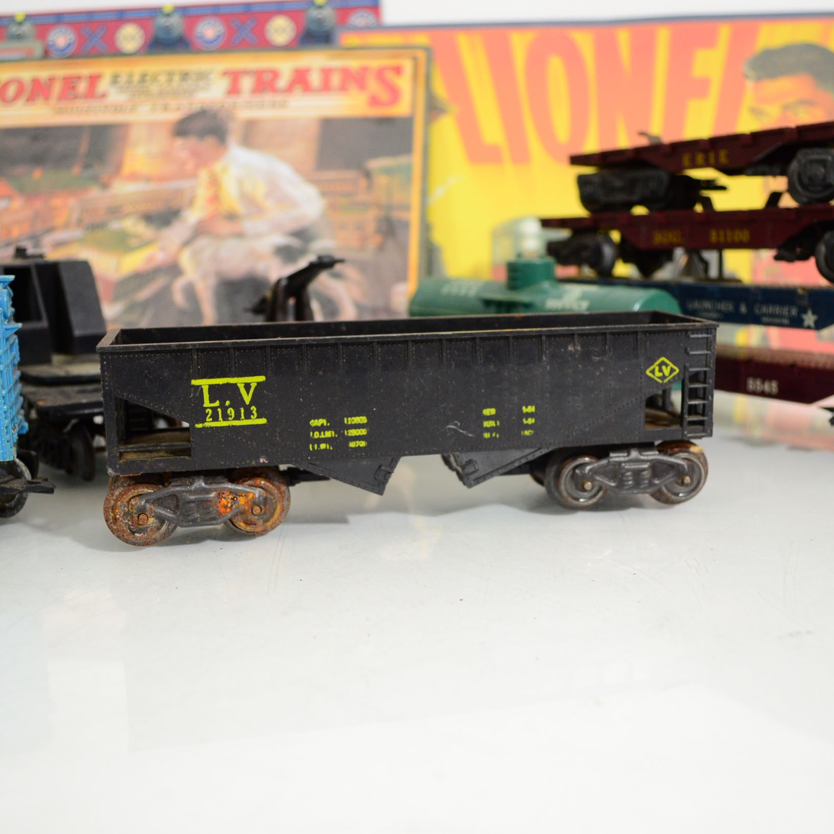 Vintage Marx Model Trains, Transformers, And Lionel Tin Signs