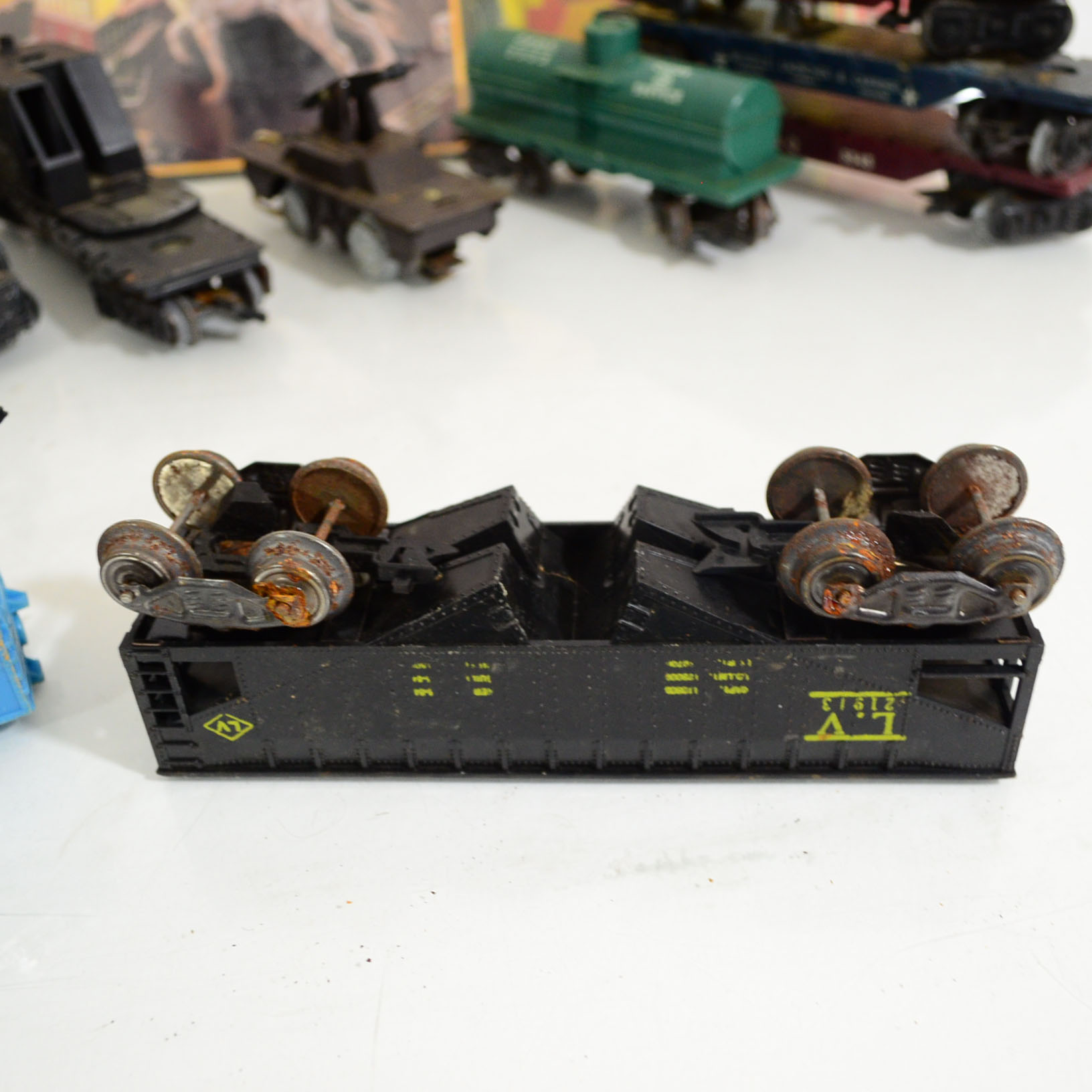 Vintage Marx Model Trains, Transformers, And Lionel Tin Signs