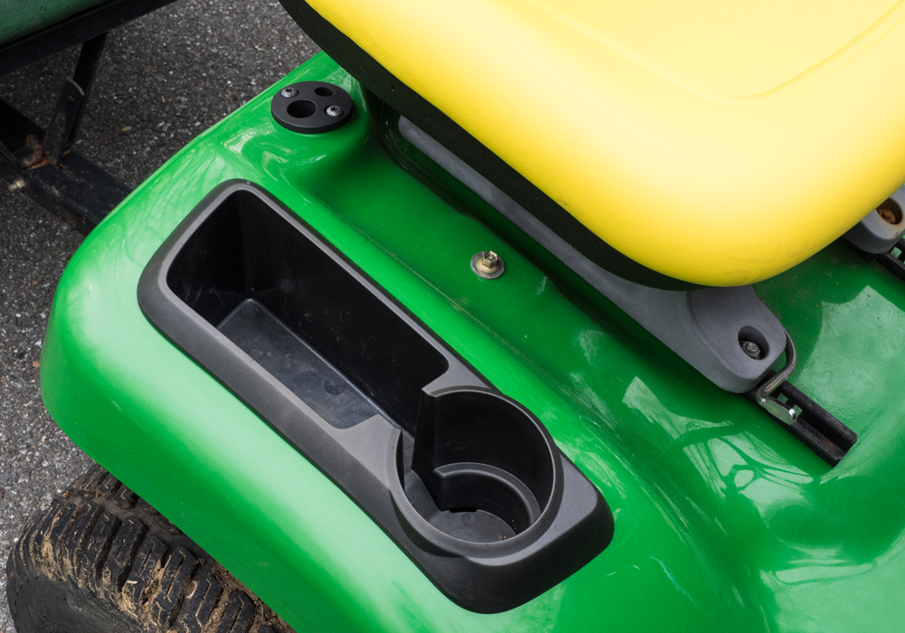 John Deere x320 Tractor with Attachments