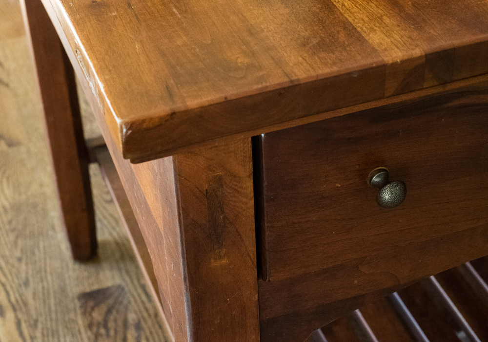 Lexington Arts and Crafts Collection End Table