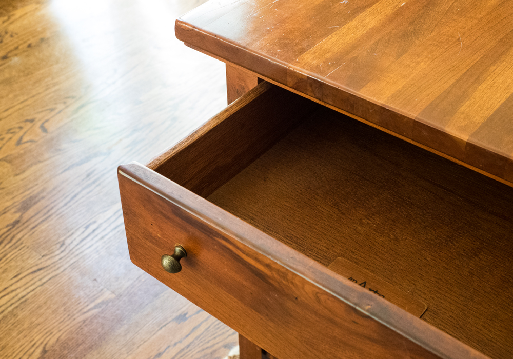 Lexington Arts and Crafts Collection End Table