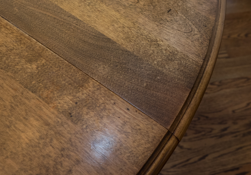 Ethan Allen Round Kitchen Table