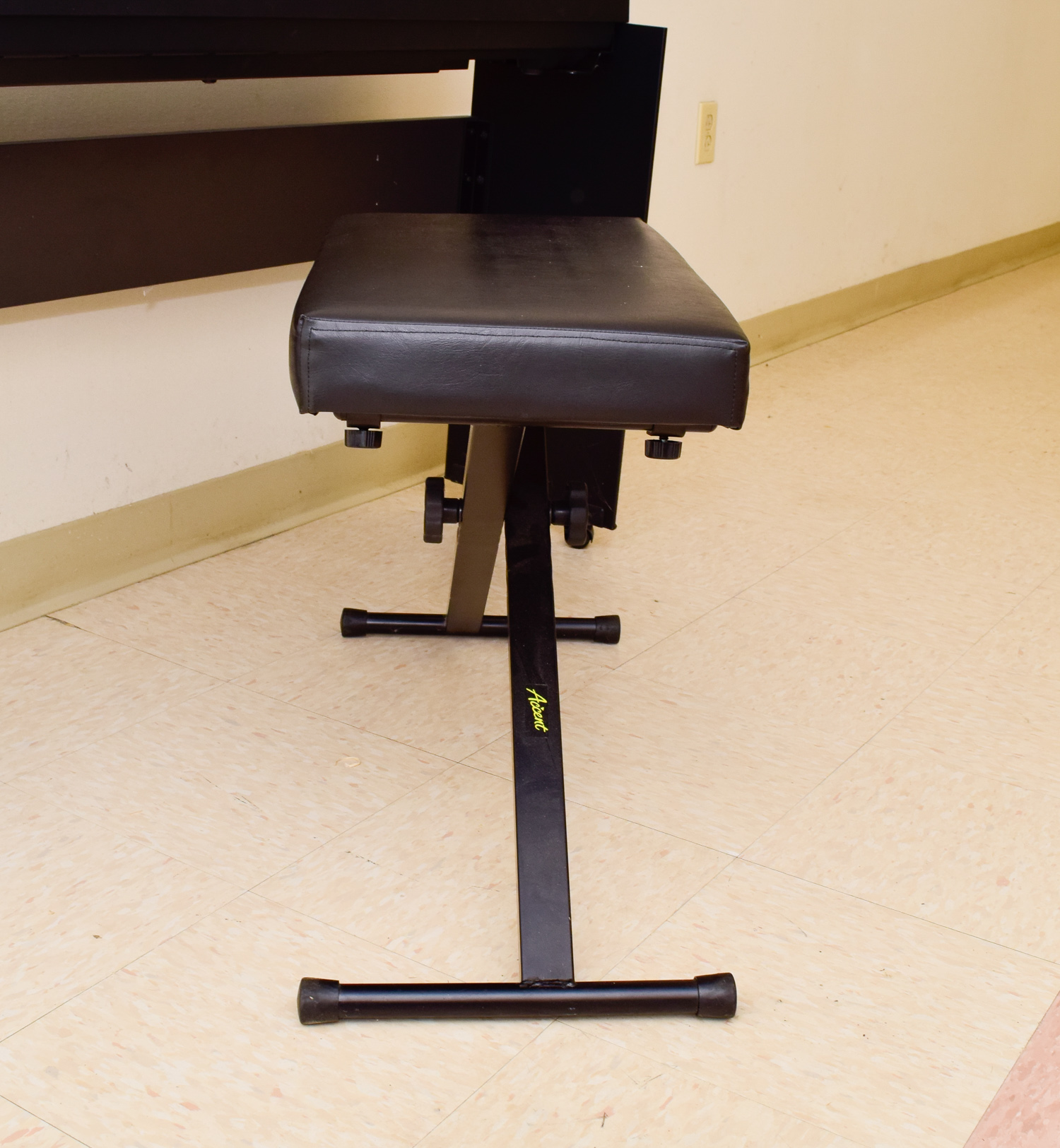 Yamaha P-85 Digital Piano And Stool