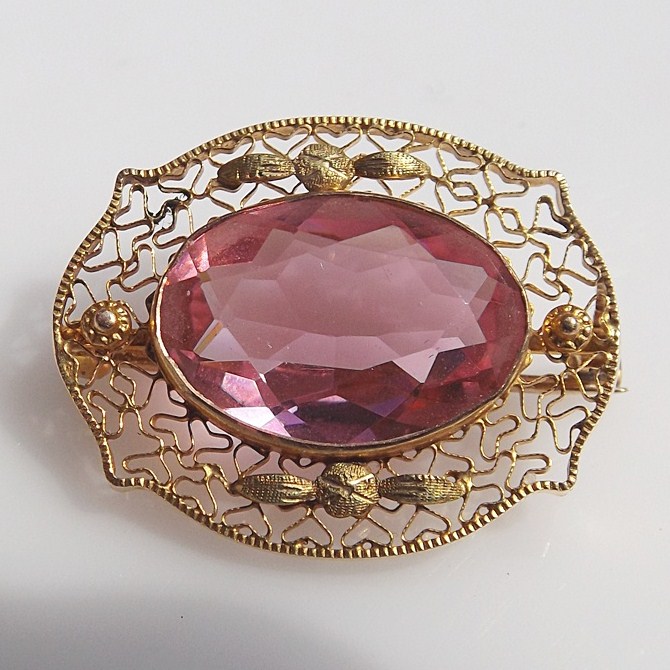Victorian 10K Yellow Gold and Imitation Pink Topaz Brooch