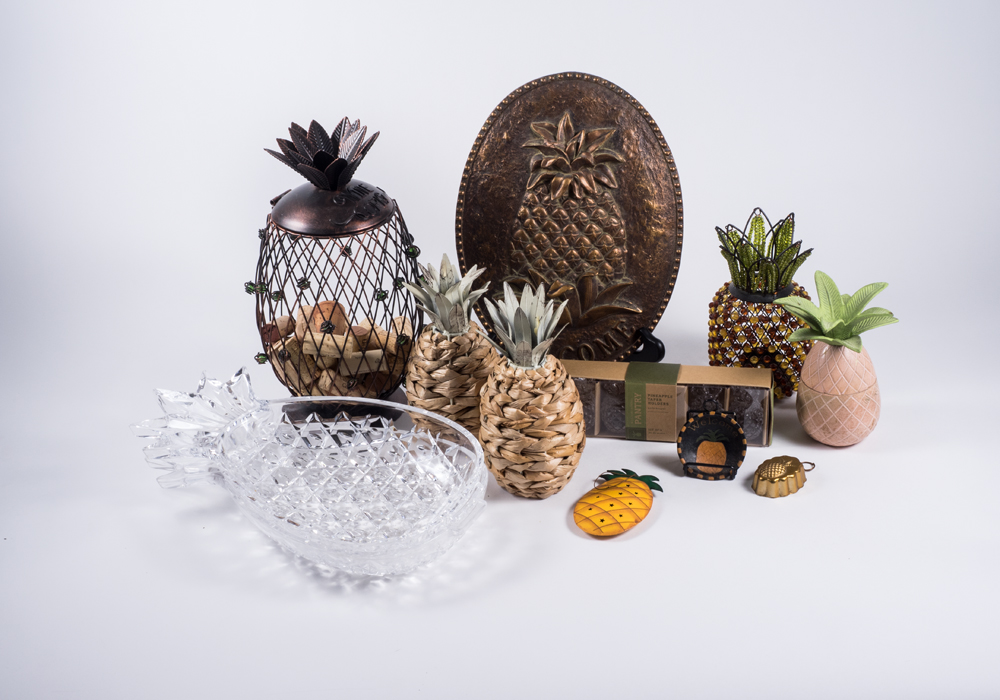 Pineapple Themed Decor