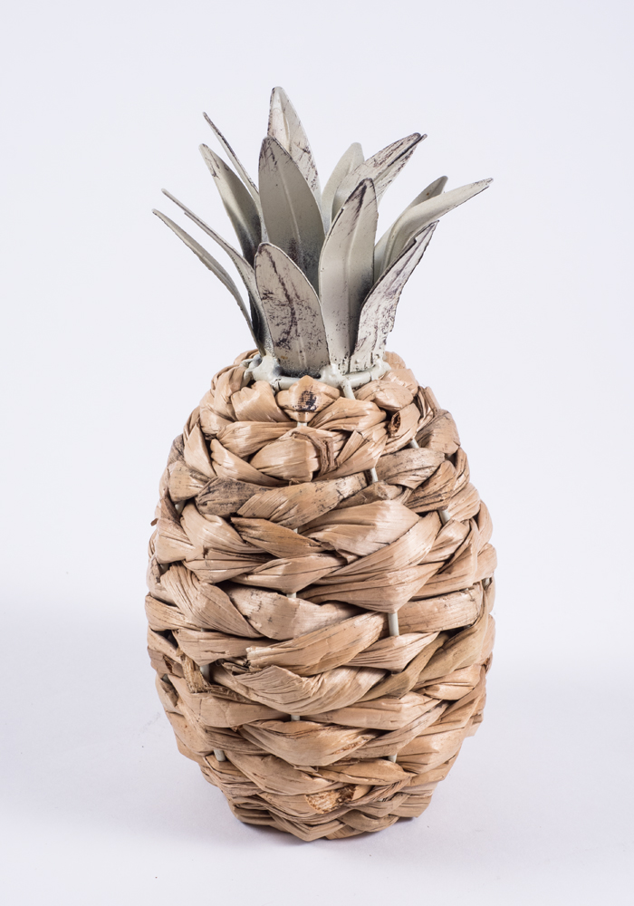 Pineapple Themed Decor