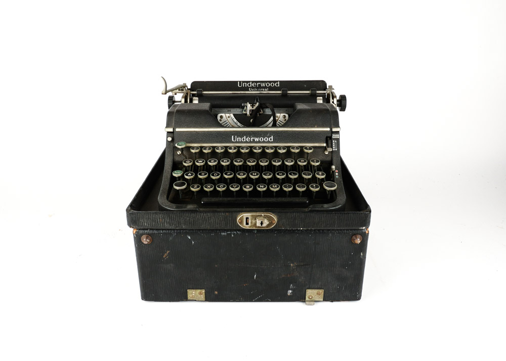 Vintage Underwood Typewriter