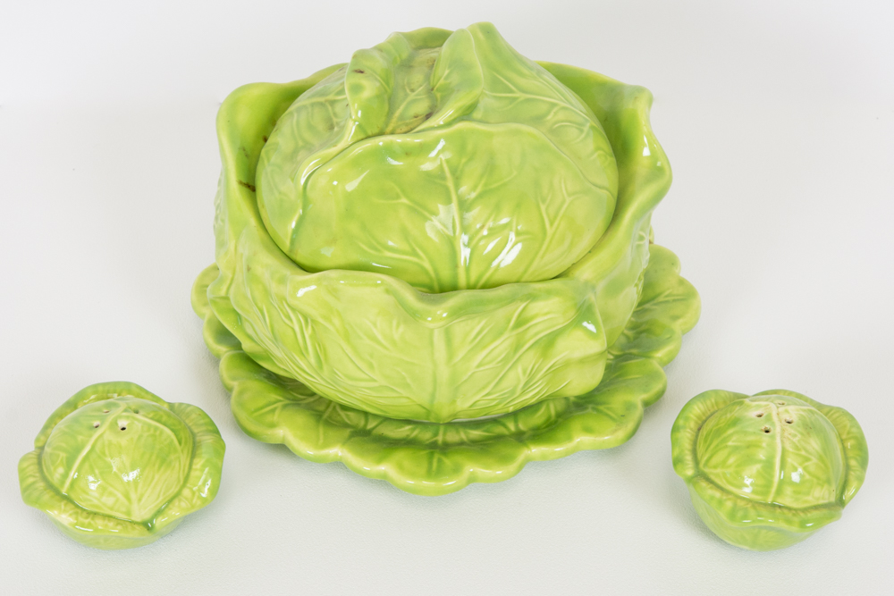 Holland Cabbage Motif Serving Bowl Set and Salt and Pepper Shakers