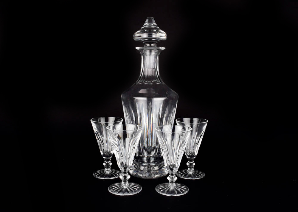 Waterford Crystal Decanter and Wine Glasses in "Eileen"