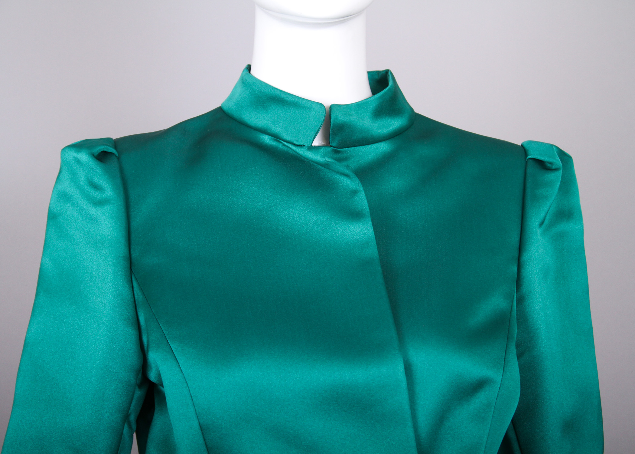 Oscar De La Renta Satin Jacket and Skirt Ensemble