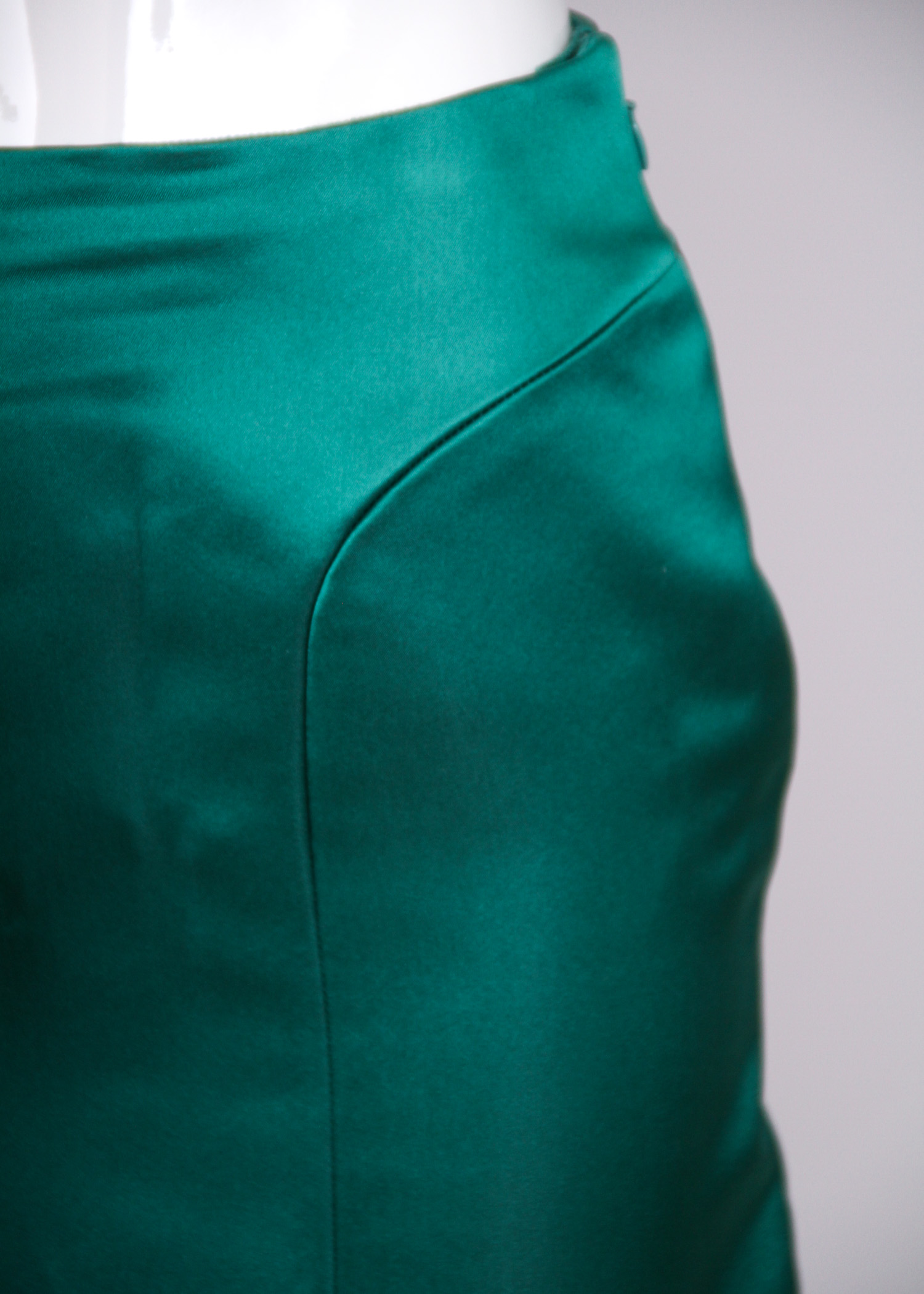 Oscar De La Renta Satin Jacket and Skirt Ensemble